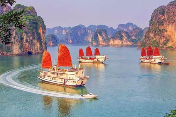 قدم به سرزمین هیجان انگیز فستیوال های سنتی در تور ویتنام