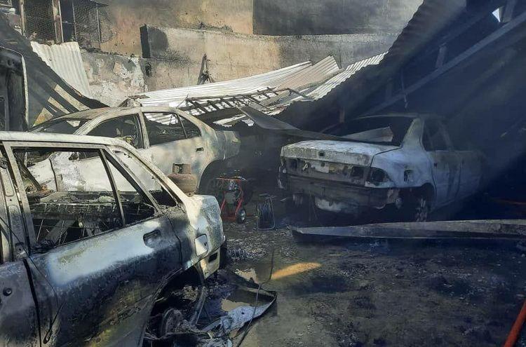 13خودرو توقیفی در پارکینگی در شیراز در آتش سوخت