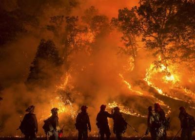 خبرنگاران آتش سوزی های مرگبار در ایالت های غربی آمریکا