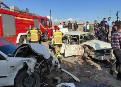 5 مصدوم در تصادف دو خودروی سواری در قزوین
