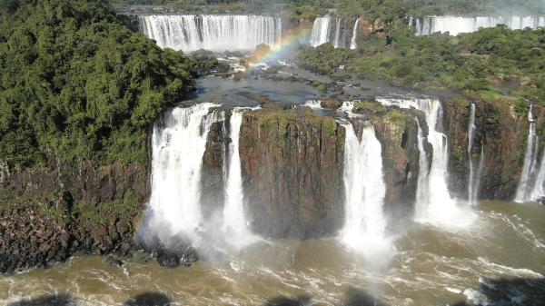 طبیعت گردی در کشور زیبای برزیل