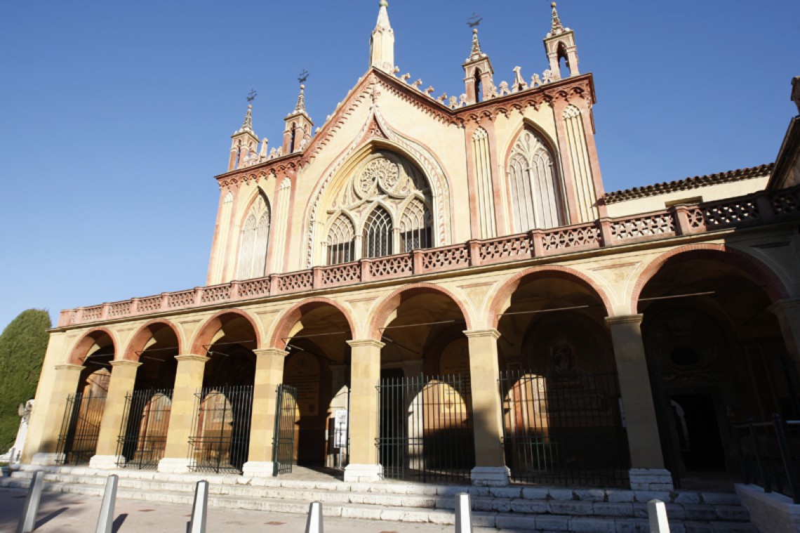موناستره، نوتره دام د چمیز موناستره، نوتره دام د چمیز (Monastère Notre-Dame-de-Cimiez) نیس فرانسه